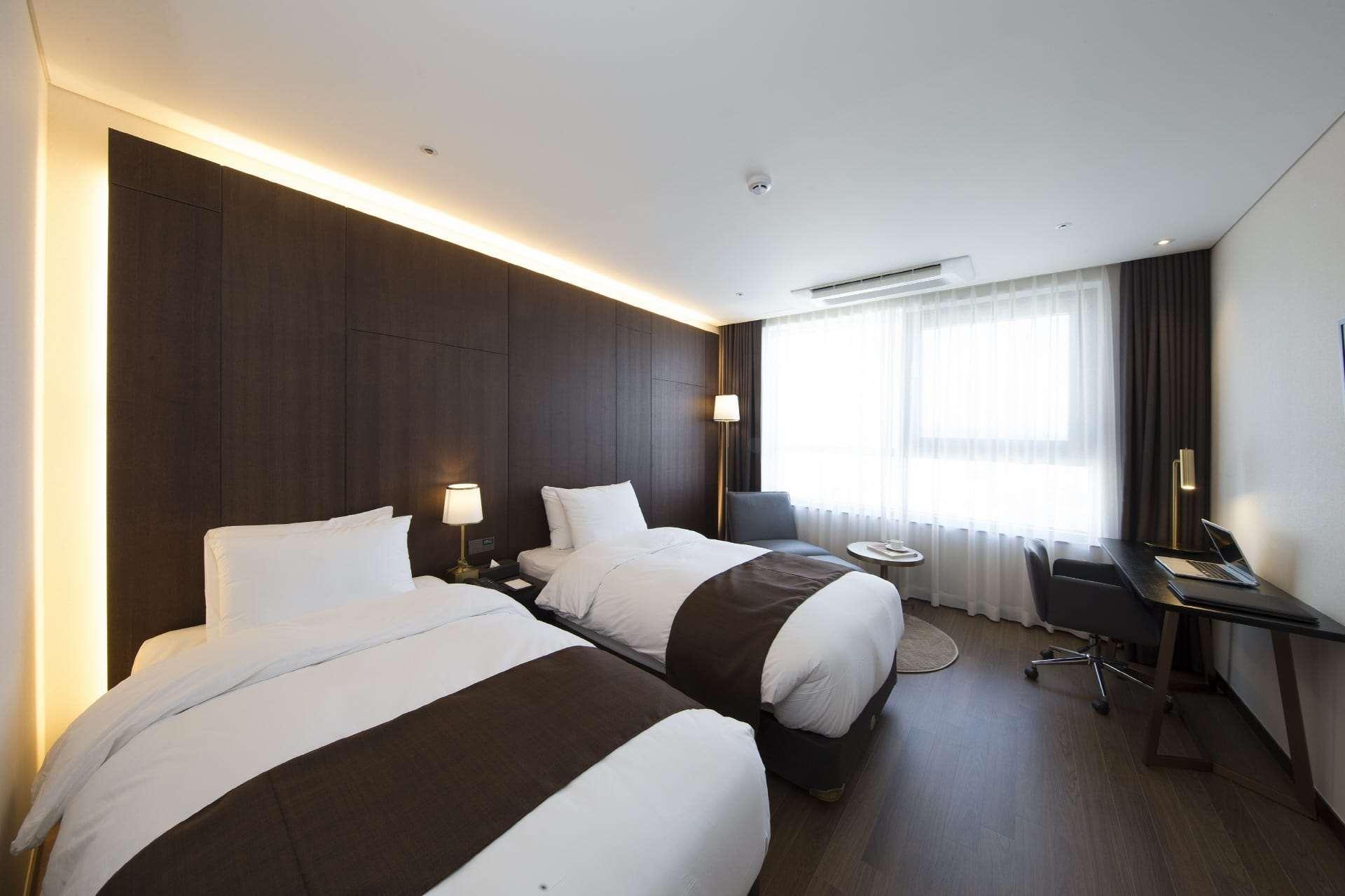 מלון Ramada By Wyndham דאג'און מראה חיצוני תמונה