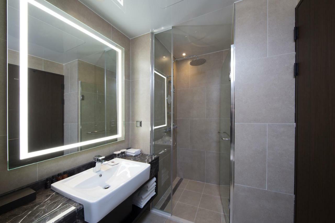 מלון Ramada By Wyndham דאג'און מראה חיצוני תמונה
