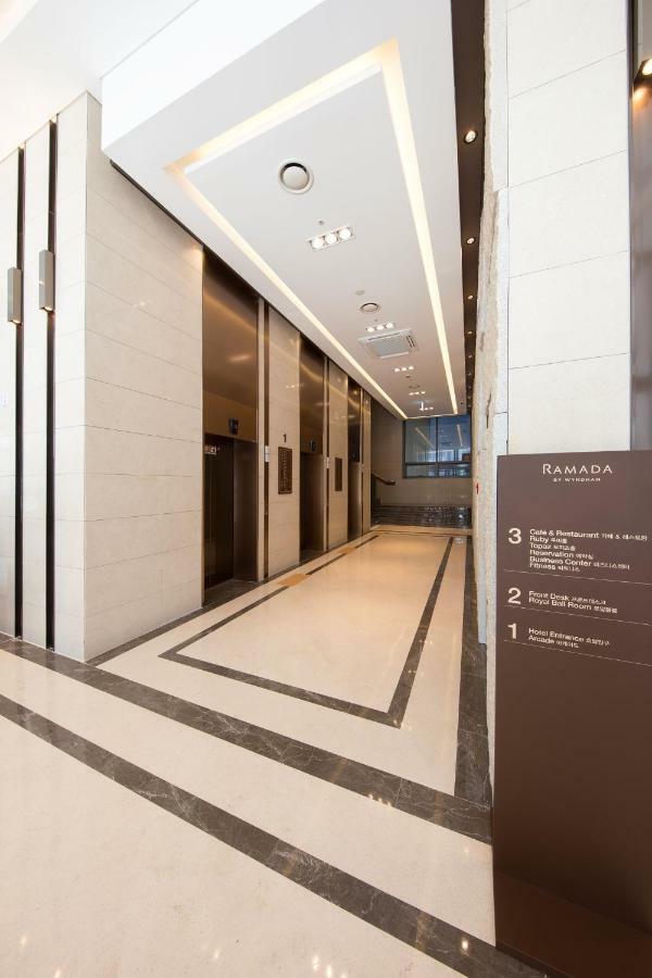 מלון Ramada By Wyndham דאג'און מראה חיצוני תמונה