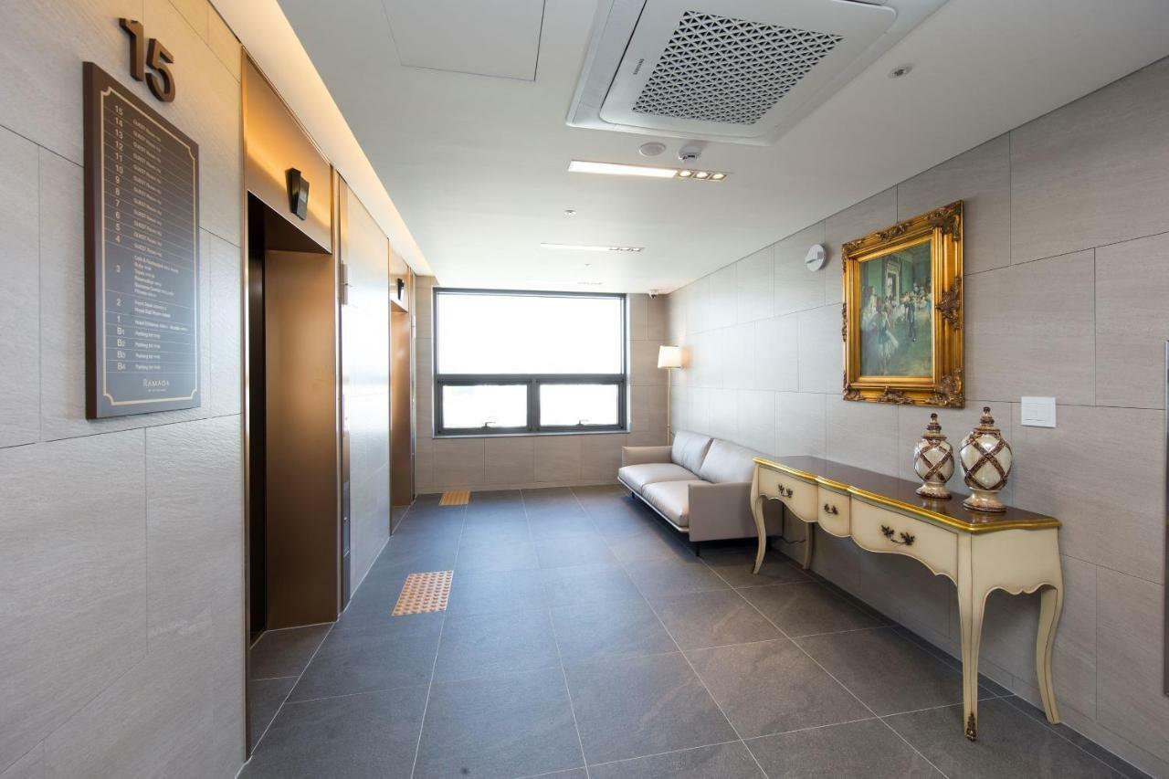 מלון Ramada By Wyndham דאג'און מראה חיצוני תמונה